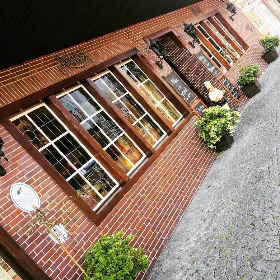 Altes Gasthaus Kuhr - Hotel & Restaurant Papenburg Eksteriør billede